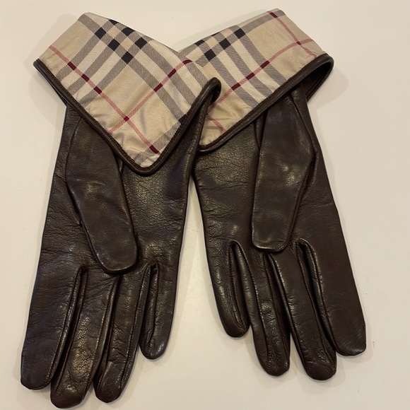 BURBERRY LONDON  Brown Leather Gloves size 7 1/2 - Picture 16 of 16